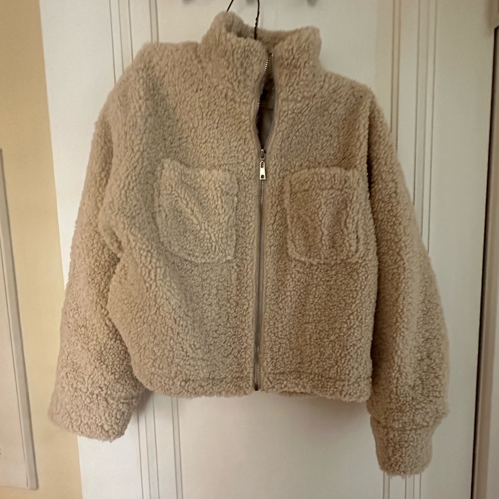 NWT Lulu’s Sherpa Jacket